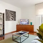 Relax Bicamere In Centro, Vicino Stazione E Teatro Apartamento