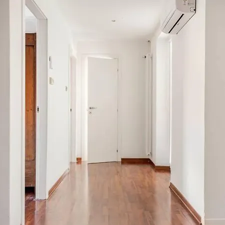 Apartment Relax Bicamere In Centro, Vicino Stazione E Teatro Udine