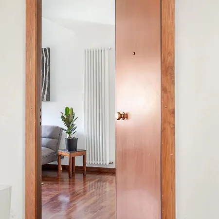 Relax Bicamere In Centro, Vicino Stazione E Teatro Apartman Udine