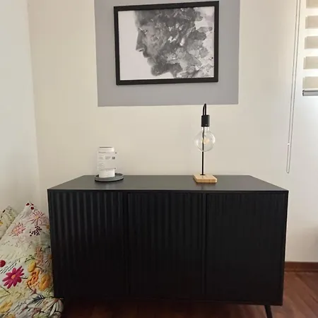 Apartamento Relax Bicamere In Centro, Vicino Stazione E Teatro *